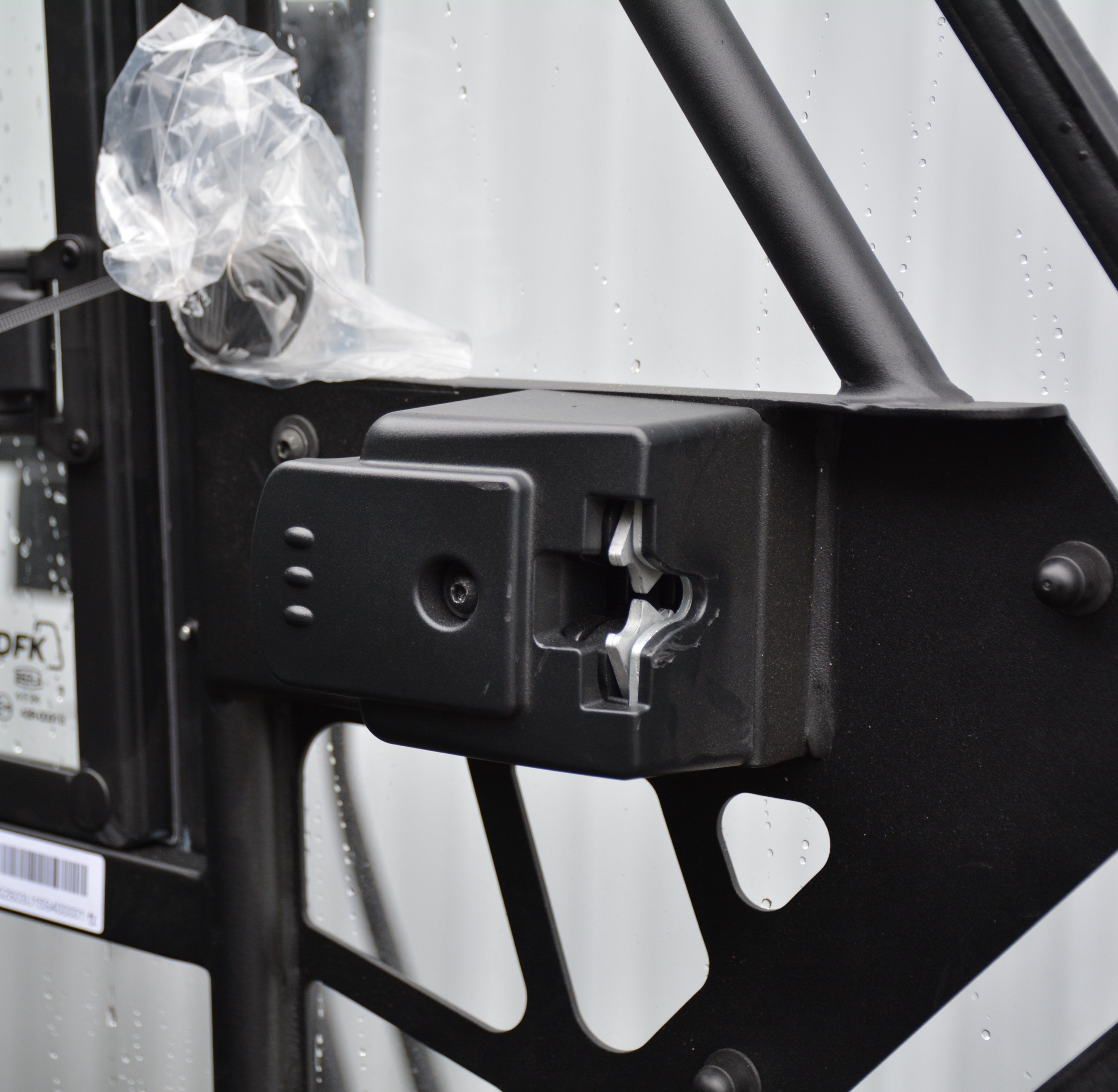 DFK Premium Full cab  + wiper/ washer, NO HEATER Can-Am Traxter MAX 2016-