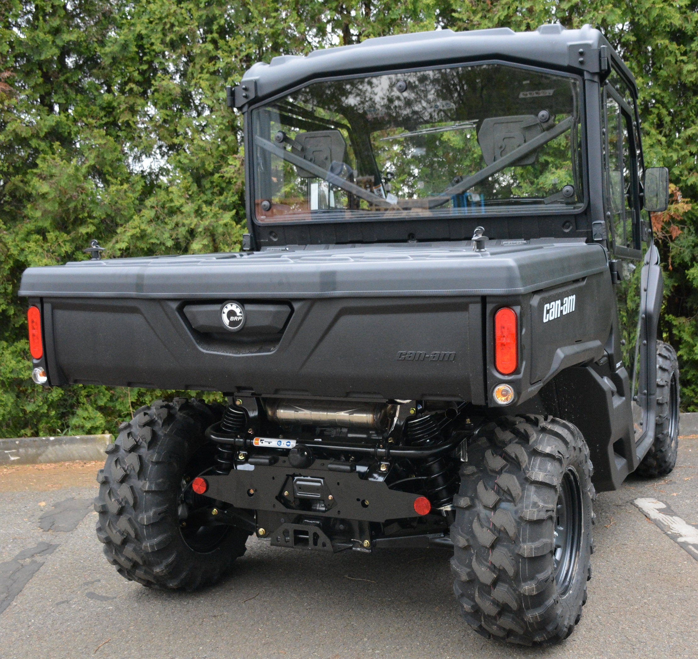 DFK Cargo bed cover lockable Can-Am Traxter 2016->