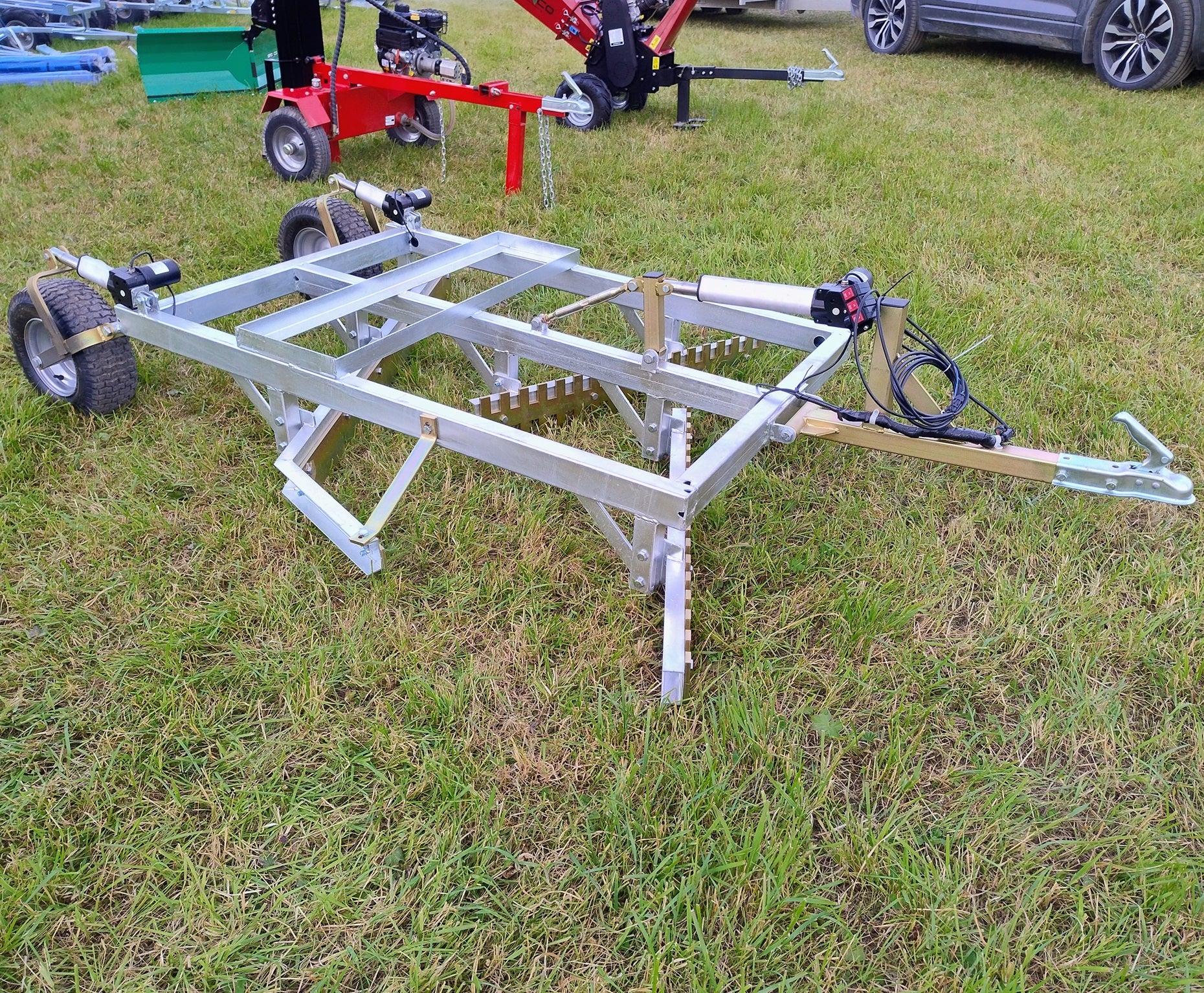 Cylinder operated Grader/Road scraper